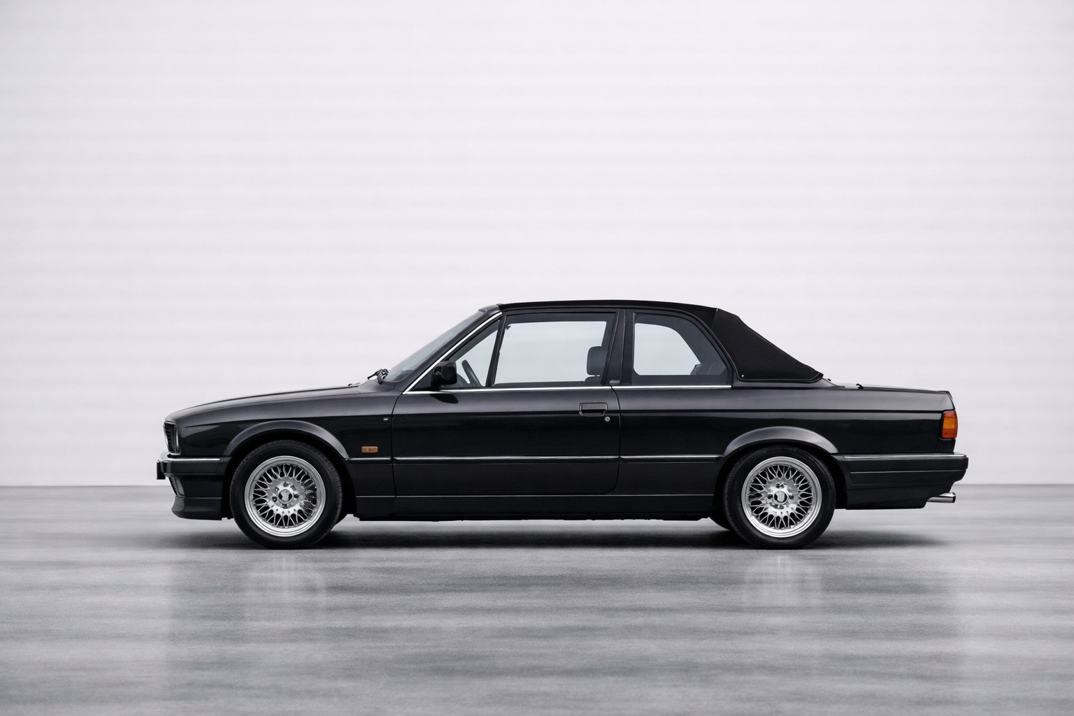 BMW E30 Coupe 1985