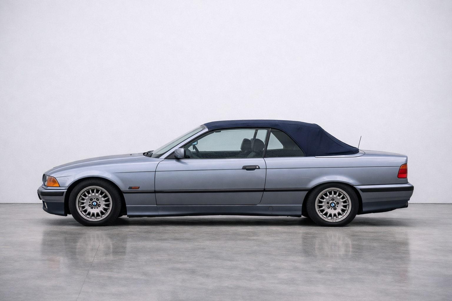 BMW 318i E36 Cabriolet 1995